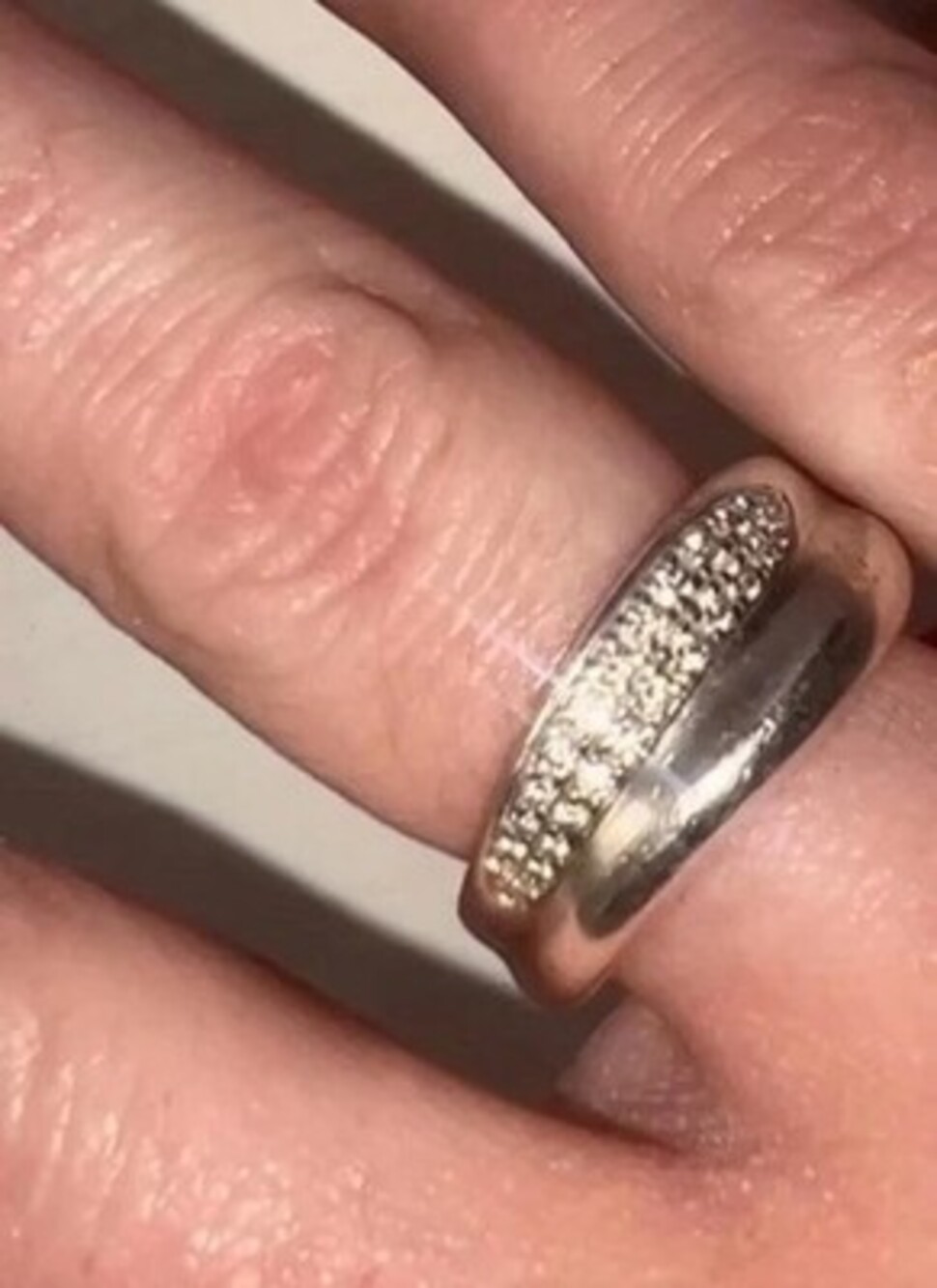 Judith Ripka Diamond ring